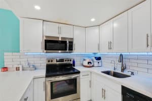 1650 NE 115th St APT 201, Miami, FL 33181, Sold 05/11/22