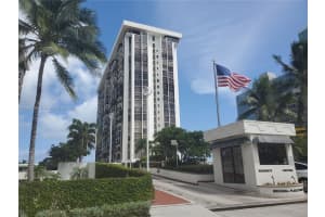 1925 Brickell Ave #1112, Miami, FL 33129, Sold 04/13/22