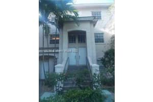 5620 NW 114th Path APT 212, Doral, FL 33178, Sold 05/23/22