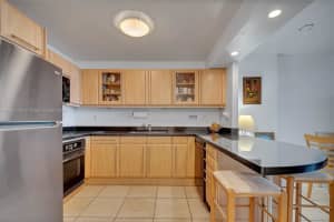 2301 Collins Ave APT 1130, Miami Beach, FL 33139, Sold 11/12/22