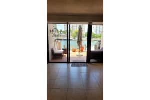 314 Poinciana Island Dr #806, Sunny Isles Beach, FL 33160, Sold 08/02/22