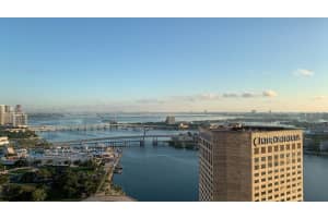 325 S Biscayne Blvd #4214, Miami, FL 33131, Sold 07/15/22