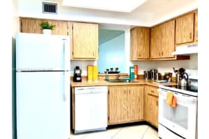 7591 NW 1st St APT 101, Margate, FL 33063, Sold 05/24/22