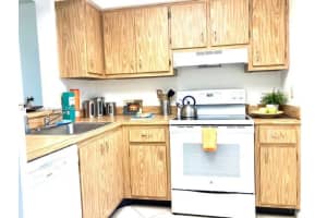7591 NW 1st St APT 101, Margate, FL 33063, Sold 05/24/22