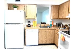 7591 NW 1st St APT 101, Margate, FL 33063, Sold 05/24/22