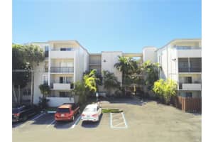 6902 N Kendall Dr APT E302, Pinecrest, FL 33156, Sold 05/27/22