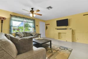 4829 SW 20th St, Fort Lauderdale, FL 33317, Sold 05/20/22