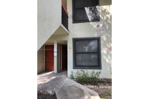 206 Lake Pointe Dr APT 104, Oakland Park, FL 33309, Sold 05/20/22