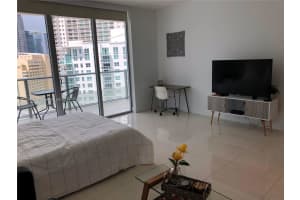 Brickell House, 1300 Brickell Bay Dr #2200, Miami, FL 33131, Sold 09/09/22