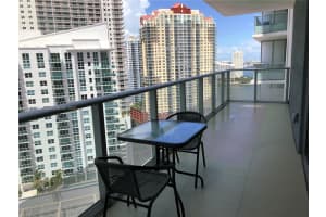Brickell House, 1300 Brickell Bay Dr #2200, Miami, FL 33131, Sold 09/09/22