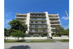 16508 NE 26th Ave APT 504, North Miami Beach, FL 33160, Sold 07/12/22