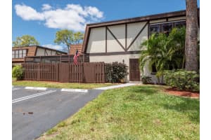 148 Weybridge Cir APT C, Royal Palm Beach, FL 33411, Sold 05/23/22