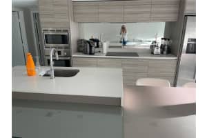 6620 Indian Creek Dr Apt 111, Miami Beach, FL 33141, Sold 06/06/22