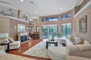 332 Palm Blvd, Weston, FL 33326, Sold 05/24/22