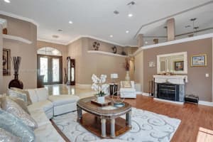 332 Palm Blvd, Weston, FL 33326, Sold 05/24/22