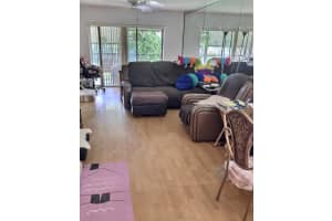 225 SE 10th St #9d, Deerfield Beach, FL 33441, Sold 05/03/22