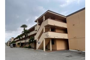 4500 N Federal Hwy #301a, Lighthouse Point, FL 33064, Sold 05/31/22
