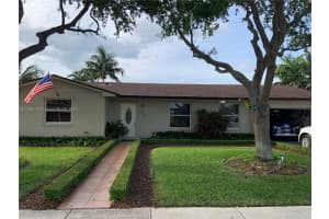 8220 SW 203rd St, Cutler Bay, FL 33189, Sold 05/11/22