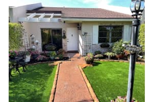 1026 NW 53rd St, Pompano Beach, FL 33064, Sold 05/26/22