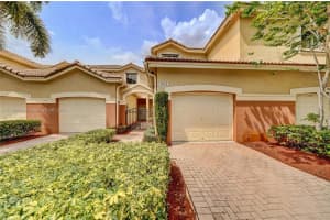 3851 Tree Top Dr, Weston, FL 33332, Sold 05/12/22