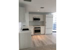 45 SW 9th St Apt 2101, Miami, FL 33130, Sold 12/27/22