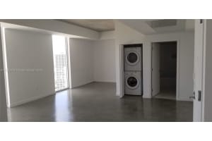 151 SE 1st St Apt 2908, Miami, FL 33131, Sold 06/03/22