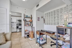 2829 Indian Creek Dr APT 910, Miami Beach, FL 33140, Sold 06/02/22