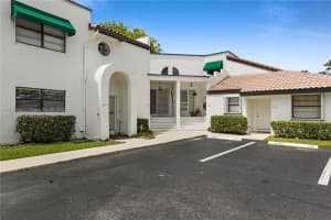 469 NW 36th Ave, Deerfield Beach, FL 33442, Sold 06/08/22