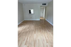 14501 N Kendall Dr #105h, Miami, FL 33186, Sold 05/05/22