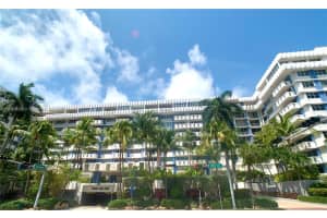 800 West Ave APT 205, Miami Beach, FL 33139, Sold 06/15/22