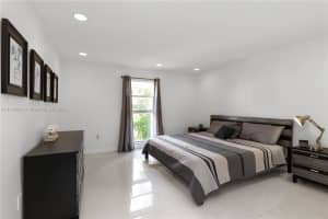 201 178th Dr APT 430, Sunny Isles Beach, FL 33160, Sold 06/01/22