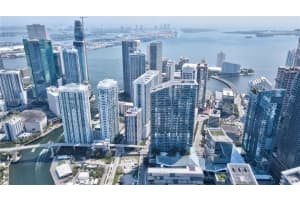 68 SE 6th St Apt 3011, Miami, FL 33131, Sold 06/15/22