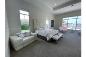4991 W Sterling Ranch Cir, Davie, FL 33314, Sold 06/10/22