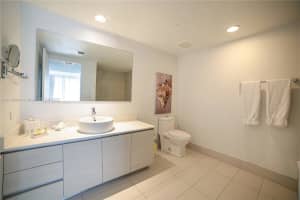 2602 E Hallandale Beach Blvd r1003, Hallandale Beach, FL 33009, Sold 05/16/22