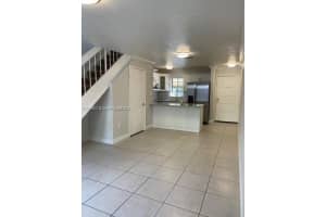 11751 SW 18th St APT 4, Miami, FL 33175, Sold 05/27/22