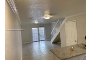 11751 SW 18th St APT 4, Miami, FL 33175, Sold 05/27/22