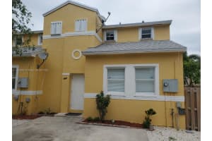 443 Sunrise Blvd #443, Homestead, FL 33033, Sold 05/20/22