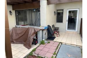 10211 Fontainebleau Blvd APT 102, Miami, FL 33172, Sold 05/27/22