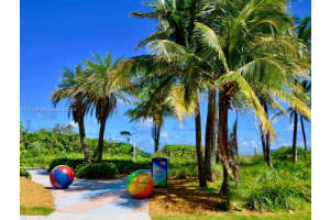 1817 S Ocean Dr APT 215, Hallandale Beach, FL 33009, Sold 06/30/22