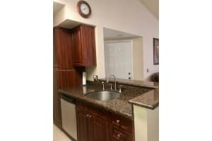 2986 S University Dr APT 8203, Davie, FL 33328, Sold 06/17/22