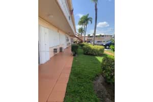 815 SW 10th Terrace #5v, Hallandale Beach, FL 33009, Sold 06/01/22