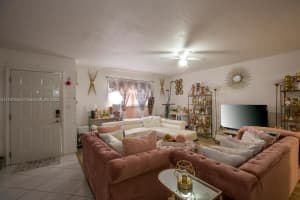 1073 SE 12th Ter, Homestead, FL 33035, Sold 05/31/22
