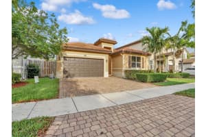 25357 SW 121st Ct, Homestead, FL 33032, Sold 05/13/22