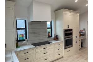 318 Poinciana Island Dr #810, Sunny Isles Beach, FL 33160, Sold 06/10/22