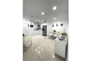 10370 SW 220th St APT 110, Cutler Bay, FL 33190, Sold 08/22/22