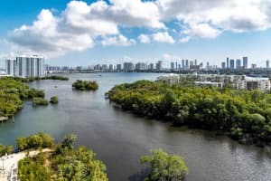 16385 Biscayne Blvd #1221, North Miami Beach, FL 33160, Sold 12/01/22