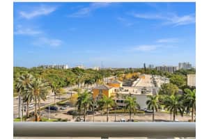 13499 Biscayne Blvd APT 607, North Miami, FL 33181, Sold 05/25/22