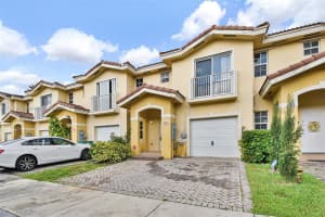 14122 SW 260th St APT 103, Homestead, FL 33032, Sold 06/03/22