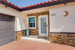 5821 NW 201st Ln, Hialeah, FL 33015, Sold 06/06/22