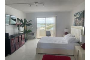 7904 West Dr APT 704, North Bay Village, FL 33141, Sold 07/11/22